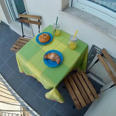 La Casetta In Alto Apartment